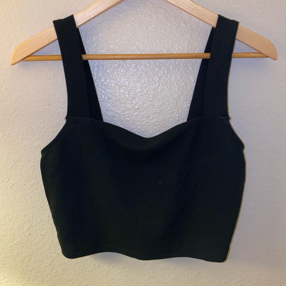 Black crop top